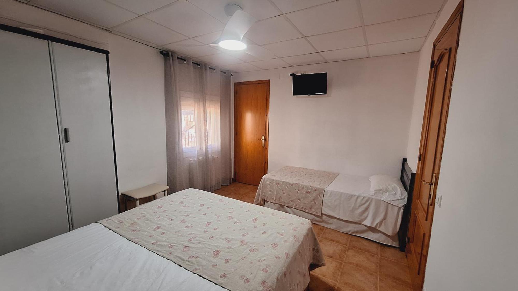 Fonda Toldra Guest house